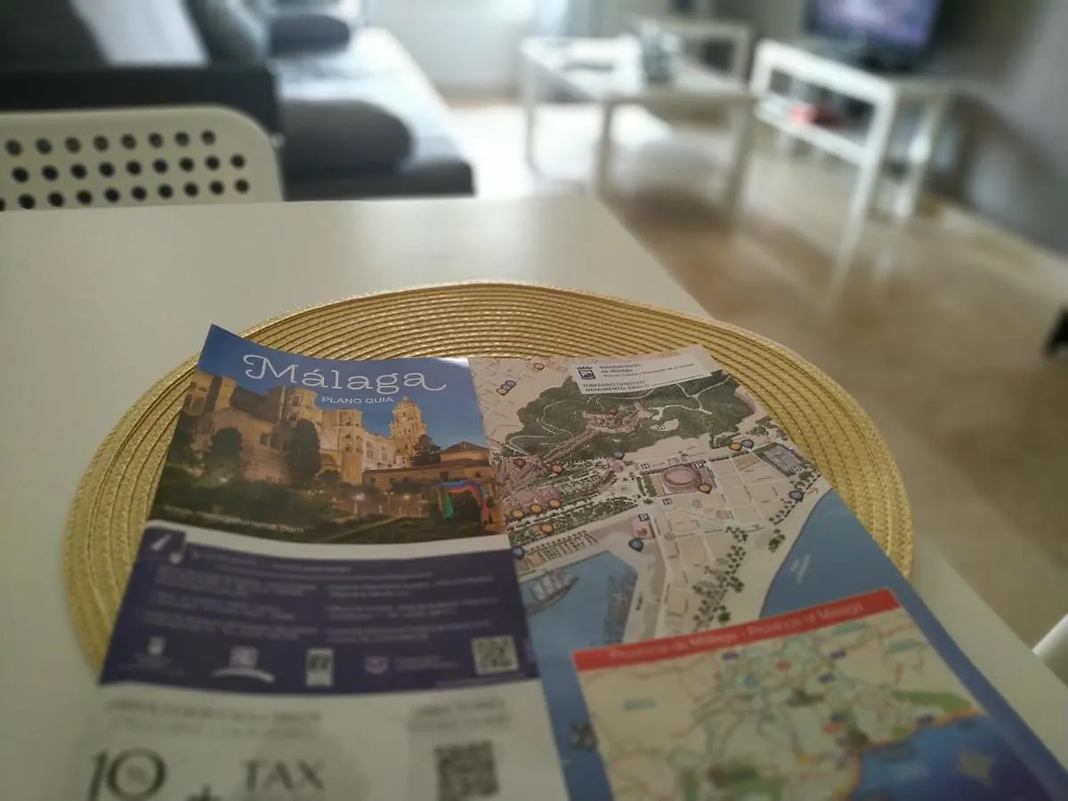 Apartment Malaga Yellow Duplex Free Parking And Terrace