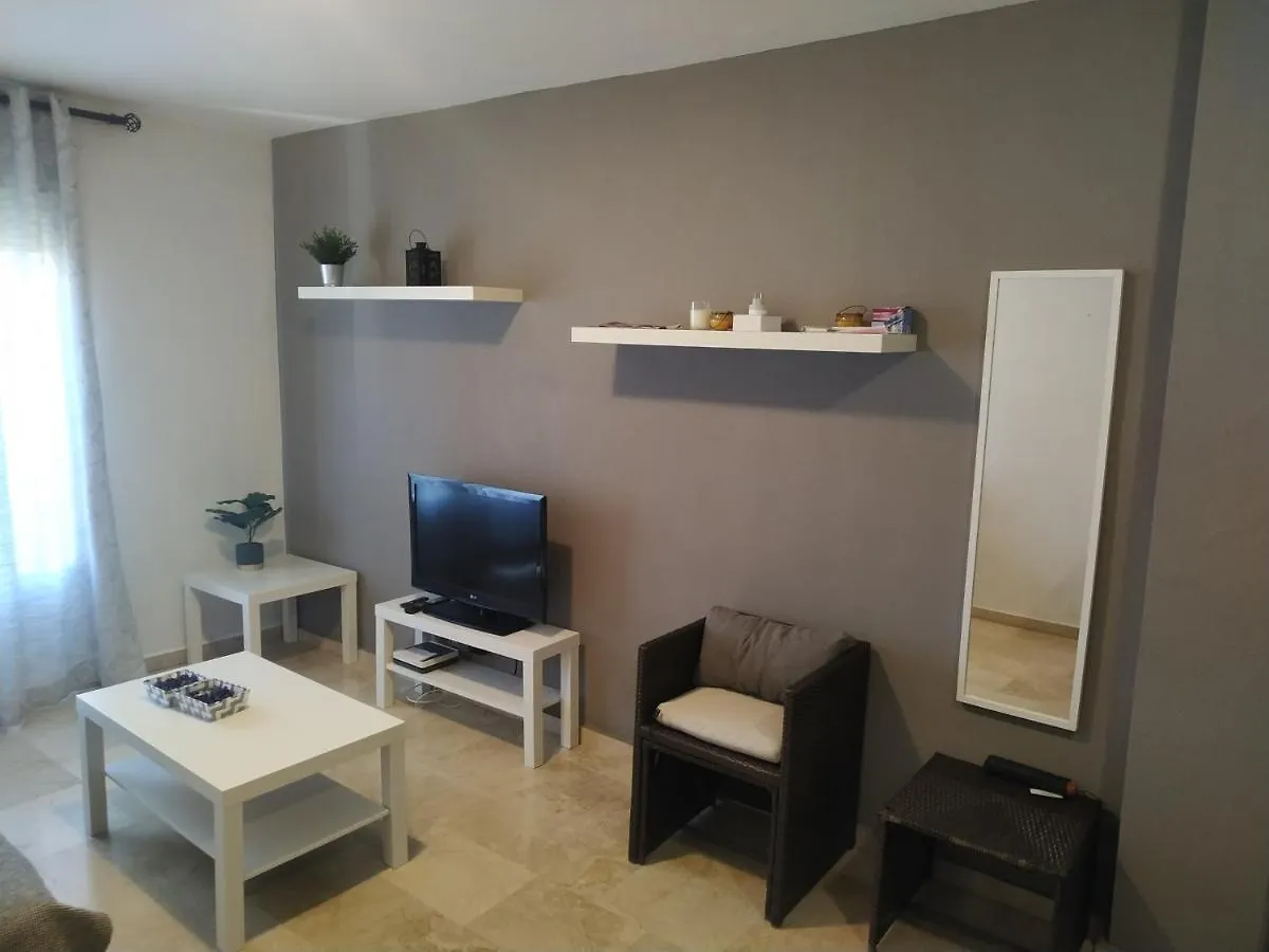 Malaga Yellow Duplex Free Parking And Terrace 0*,